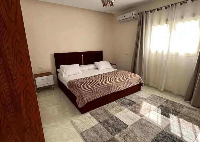 Peaceful Magawish Apartment *